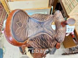 BEAUTIFUL TOOLED COMPLETE WESTERN LEATHER SADDLE CIRCLE Y BROWN 17 w BELTS +