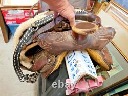 BEAUTIFUL TOOLED COMPLETE WESTERN LEATHER SADDLE CIRCLE Y BROWN 17 w BELTS +