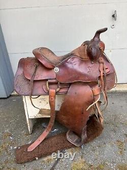 BEAUTIFUL Western Horse Saddle 15 Brown Leather 1300 In Very Good Condition