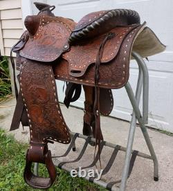 BIG W SADDLERY 1215 Buckstitch Floral Tooled Trail Show Western Saddle 14.5