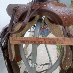 BIG W SADDLERY 1215 Buckstitch Floral Tooled Trail Show Western Saddle 14.5