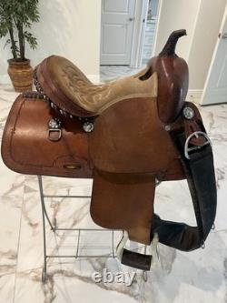 Barrel Saddle