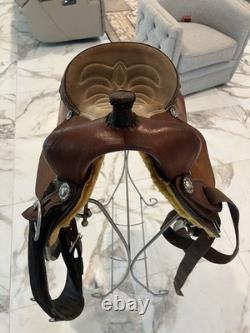 Barrel Saddle