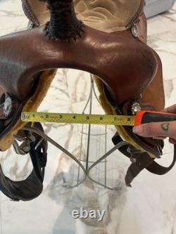 Barrel Saddle
