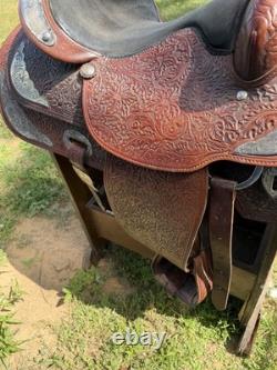 Beautiful 16 Big Horn Western Show Saddle WithSilver Floral Tooling Made In USA