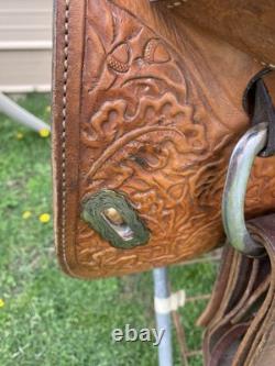 Beautiful 16 Big Horn Western Show Saddle Withsilver & oak leaf tooling US made