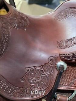 Beautiful Diamond K Tooled Western saddle