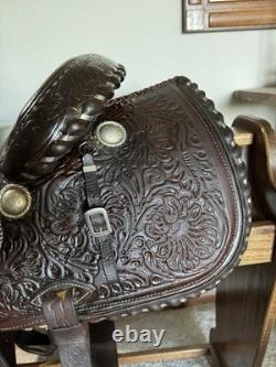 Beautiful Simco Fully Tooled Western Saddle 14.5 Seat #5674 Very Solid