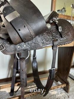 Beautiful Simco Fully Tooled Western Saddle 14.5 Seat #5674 Very Solid