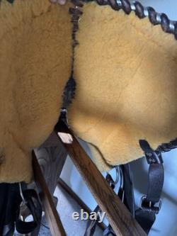 Beautiful Simco Fully Tooled Western Saddle 14.5 Seat #5674 Very Solid