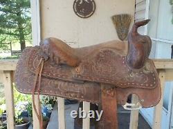 Beautiful Tooled Leather Western Horse Saddle 14.5 seat #CF REDUCED