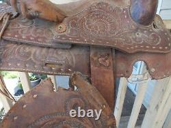 Beautiful Tooled Leather Western Horse Saddle 14.5 seat #CF REDUCED