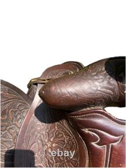 Beautiful Used/Vintage 15 Big Horn King tooled/buckstitched Western saddle