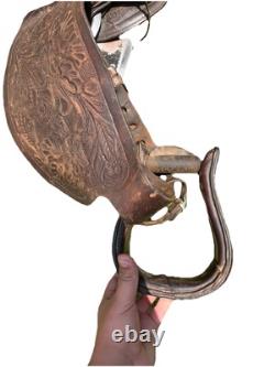 Beautiful Used/Vintage 15 Big Horn King tooled/buckstitched Western saddle