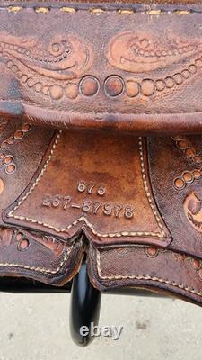 Beautiful Vintage Western Saddle Hereford Tex Tan