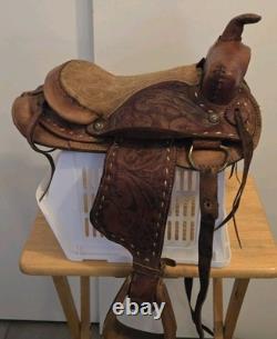 Beautifully Tooled Vintage Western Saddle Leather 15 inch Youth Riding Roping