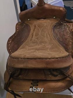 Beautifully Tooled Vintage Western Saddle Leather 15 inch Youth Riding Roping