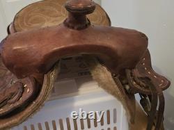 Beautifully Tooled Vintage Western Saddle Leather 15 inch Youth Riding Roping
