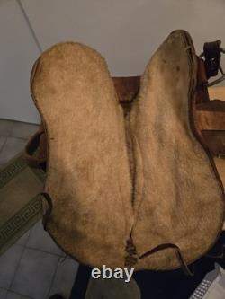 Beautifully Tooled Vintage Western Saddle Leather 15 inch Youth Riding Roping