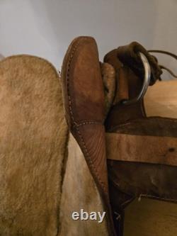 Beautifully Tooled Vintage Western Saddle Leather 15 inch Youth Riding Roping