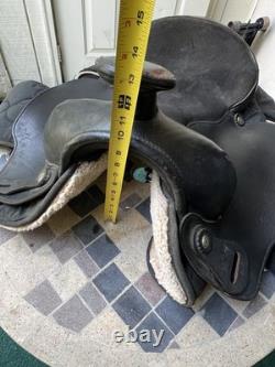Big Horn 16 black nylon/leather Western saddle 109 US made VGC