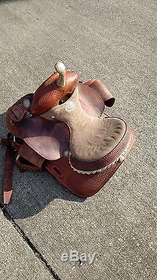 Billy Cook 15 inch Saddle NEVER USED