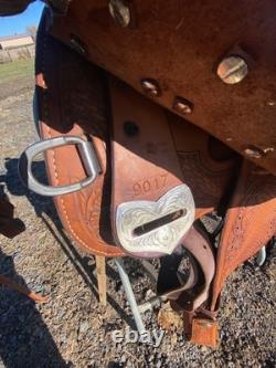 Billy Cook Classic 16 tooled Western Show Saddle Withsilver US made