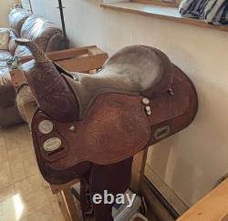 Billy Cook Used Western saddle Comfy 16 seat! Too narrow for my new horse