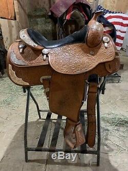 Billy Cook Western Show Saddle 15.5 Seat