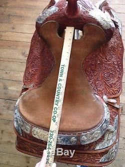 Billy Royal western show saddle