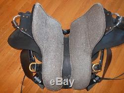Black Tucker Plantation Saddle 17.5 seat in Great Condition with Plantation Pad