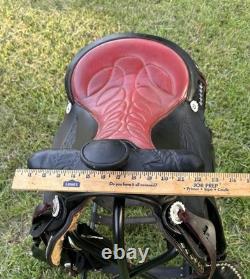Black Western Parade Saddle Diamond Studs Tapadero Stirrups Fancy Leather 15.5 Black Western Parade Saddle Diamond Studs Tapadero Stirrups Fancy Leather 15.5