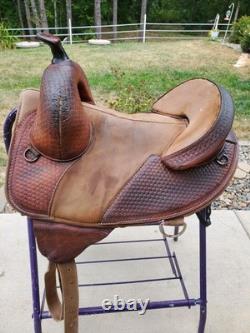 Bob Marshall by Circle Y Treeless Western Sports Saddle 14 Round Skirt