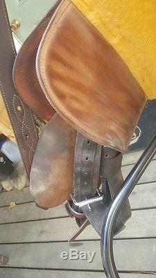 Bob Marshall treeless sports saddle- Wrangler model