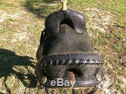 Bob marshall treeless saddle size 15.5