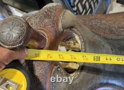 Bob's Custom 15 1/2 Western Show Saddle, 6 1/4 Gullet. Real Silver Made In USA