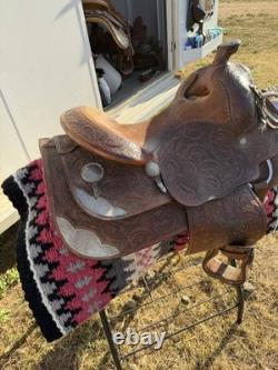 Bob's Pleasure/Trail Leather Saddle Brown 15 in Traditional Western