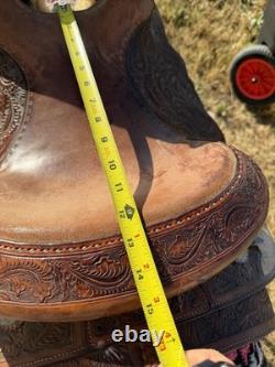 Bob's Pleasure/Trail Leather Saddle Brown 15 in Traditional Western