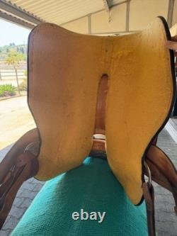 Broken Horn 16 Used Western Show Saddle