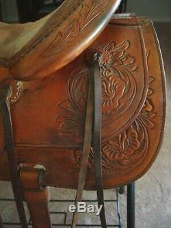 Broken Horn Western Saddle