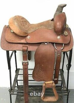 Brown Leather Horse Trail Saddle 14.5 Inch Seat, 6.5 In. Gullet Monogrammed