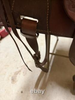 Brown Leather Traditional Pleasure Trail Saddle 16 in