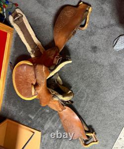 Brown Tooled Leather Traditional Western Horse Saddle with Stirrups