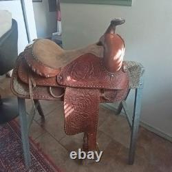 Brown Tooled Leather Western Pleasure Trail Saddle, 16 Inch Traditional Seat
