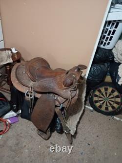 Brown Tooled Leather Western Saddle 15 in for Horse with Stirrups & Fenders