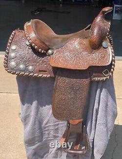 Buford western saddle