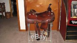COATS ELITE CUTTING SADDLE USED VERY LITTLE, 17 INCH SEAT
