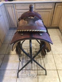 Cactus Roping Saddle 15 Lightly Used