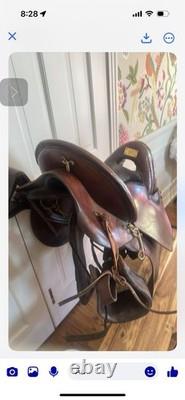Casa Dos A Brown Leather Western Saddle with Stirrups, Tack, Brass Plate CASA