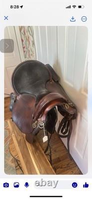 Casa Dos A Brown Leather Western Saddle with Stirrups, Tack, Brass Plate CASA